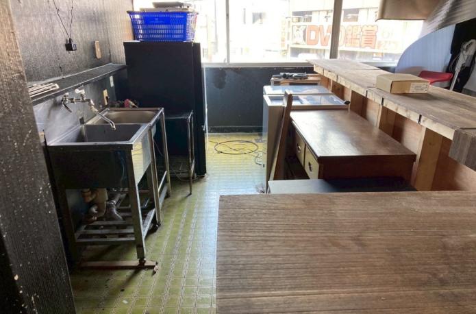 【大田区】蒲田駅徒歩1分／駅近ダーツバー／居抜き物件／19坪